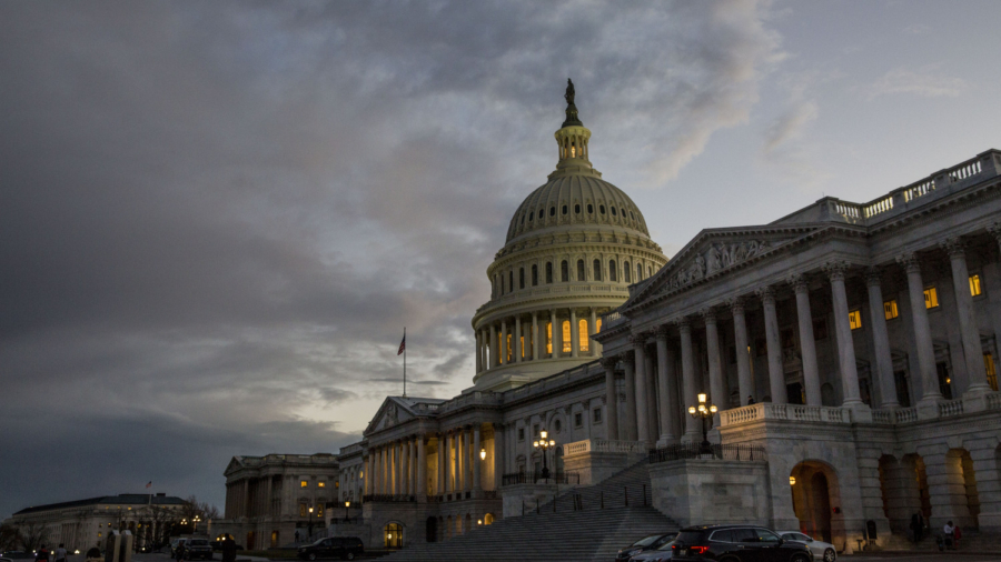 Unified, Senate Passes Opioid Crisis Response Act