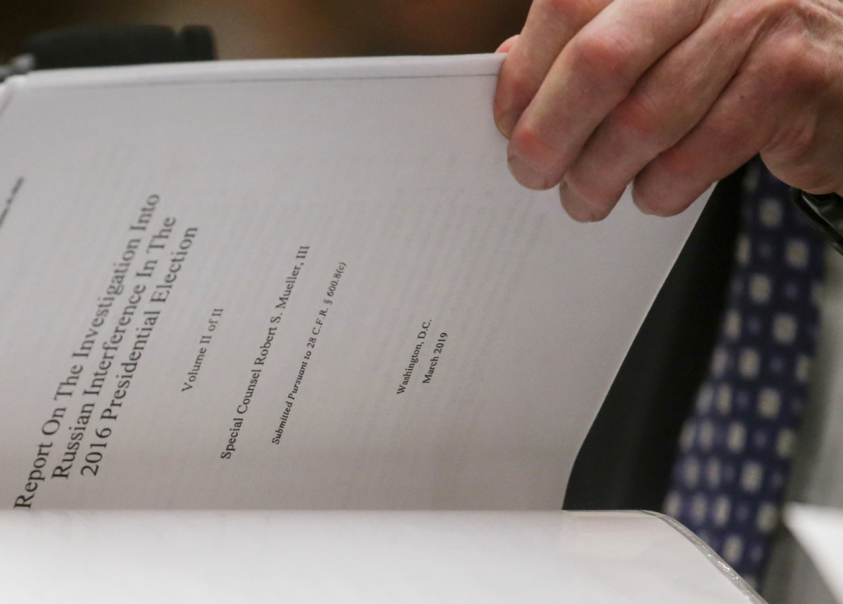 Robert Mueller references a copy of his report