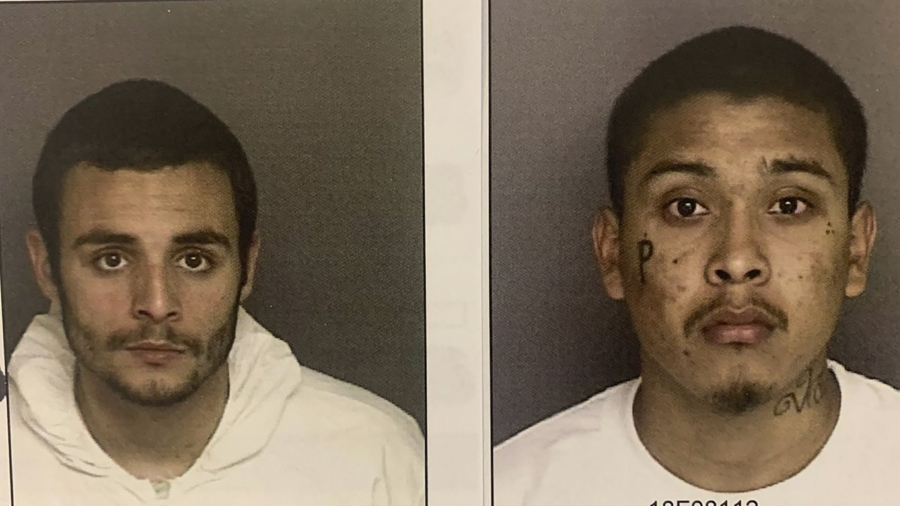 2 Inmates Accused of Murder Escape From California Jail