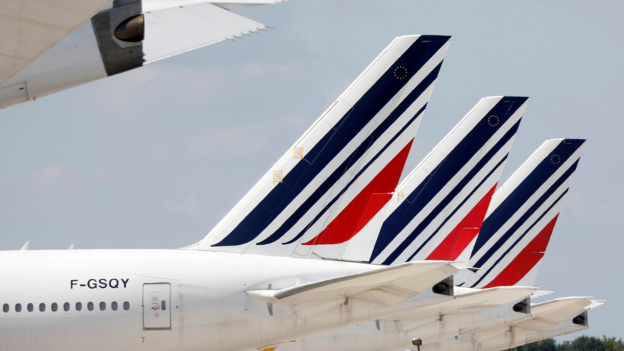 Air France Flight From Chad Searched After Bomb Threat