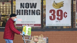 Record Number of Small Businesses Can’t Find Workers: Report