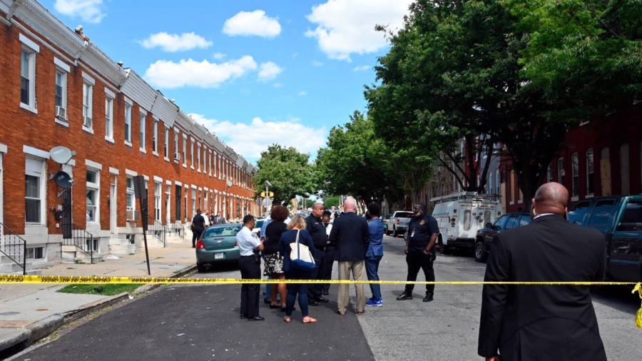Police: 1 Killed, 5 Wounded in Baltimore Shooting