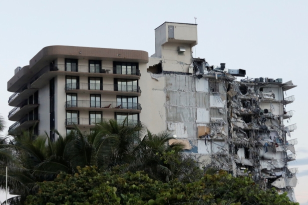 building-collapsed-in-miami