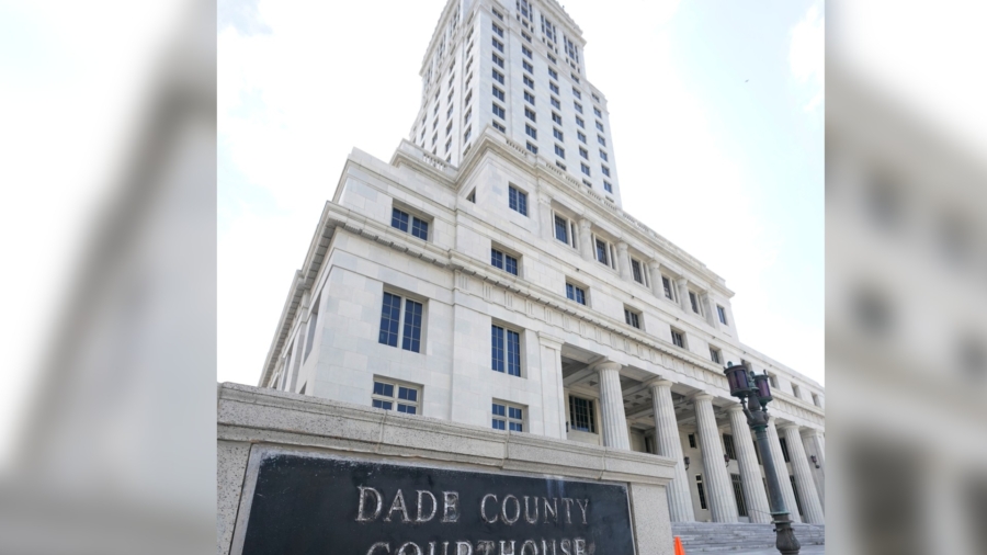 Review Prompted by Building Collapse Closes Miami Courthouse