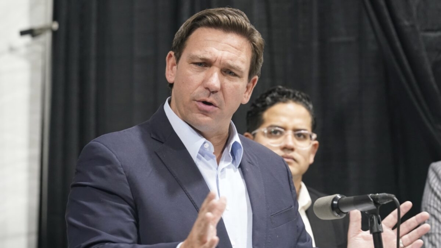 Florida’s DeSantis Says Feds Backed Down on Limiting Monoclonals