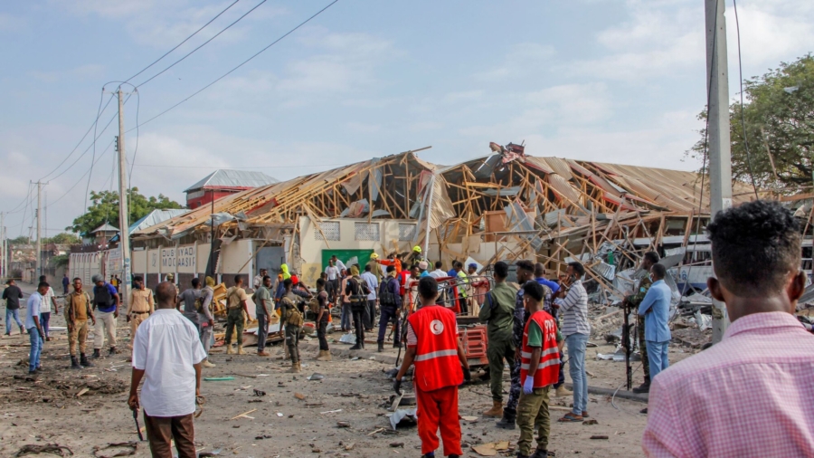 Al-shabab Blast by School in Somali Capital Kills at Least 8