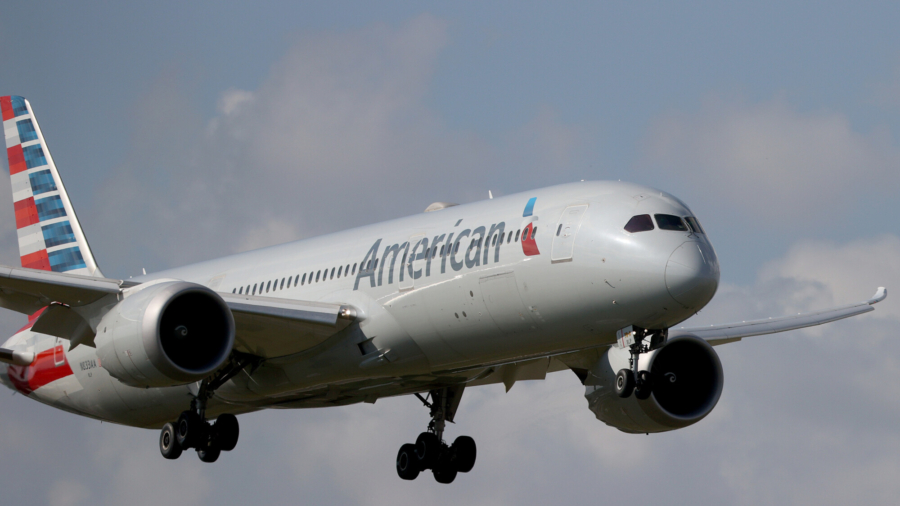 American Airlines to Drop Flights to 3 Cities Due to ‘Pilot Shortage’